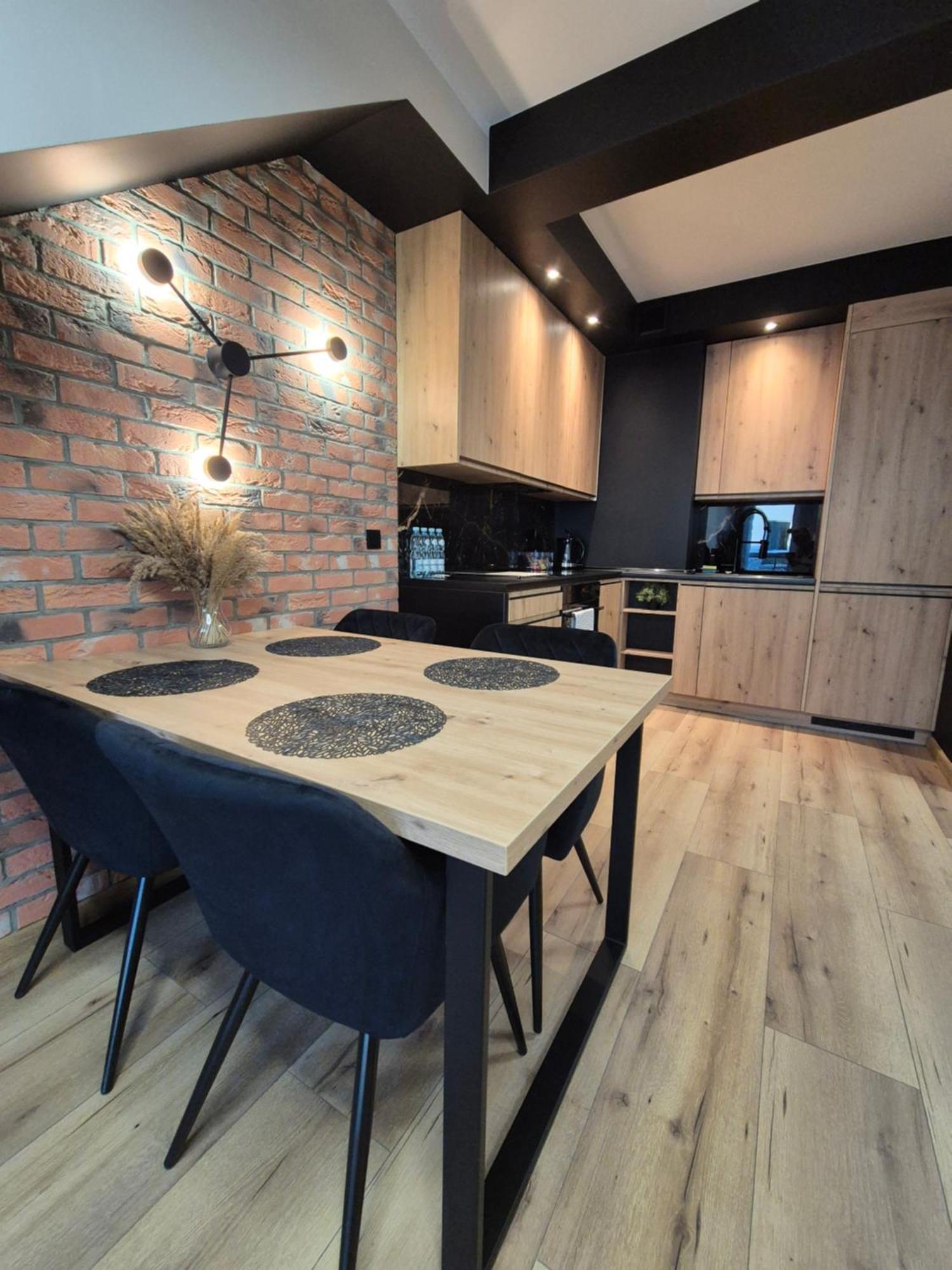 Asti Apartamenty Centrum Stargard Stargard Szczecinski Ngoại thất bức ảnh